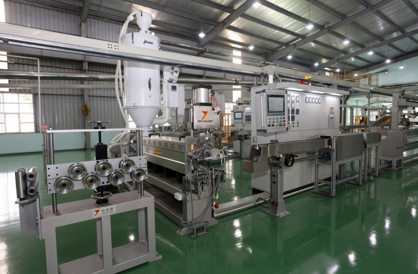 DONGGUAN NEW YUEHLORNG MACHINERY CO., LIMITED