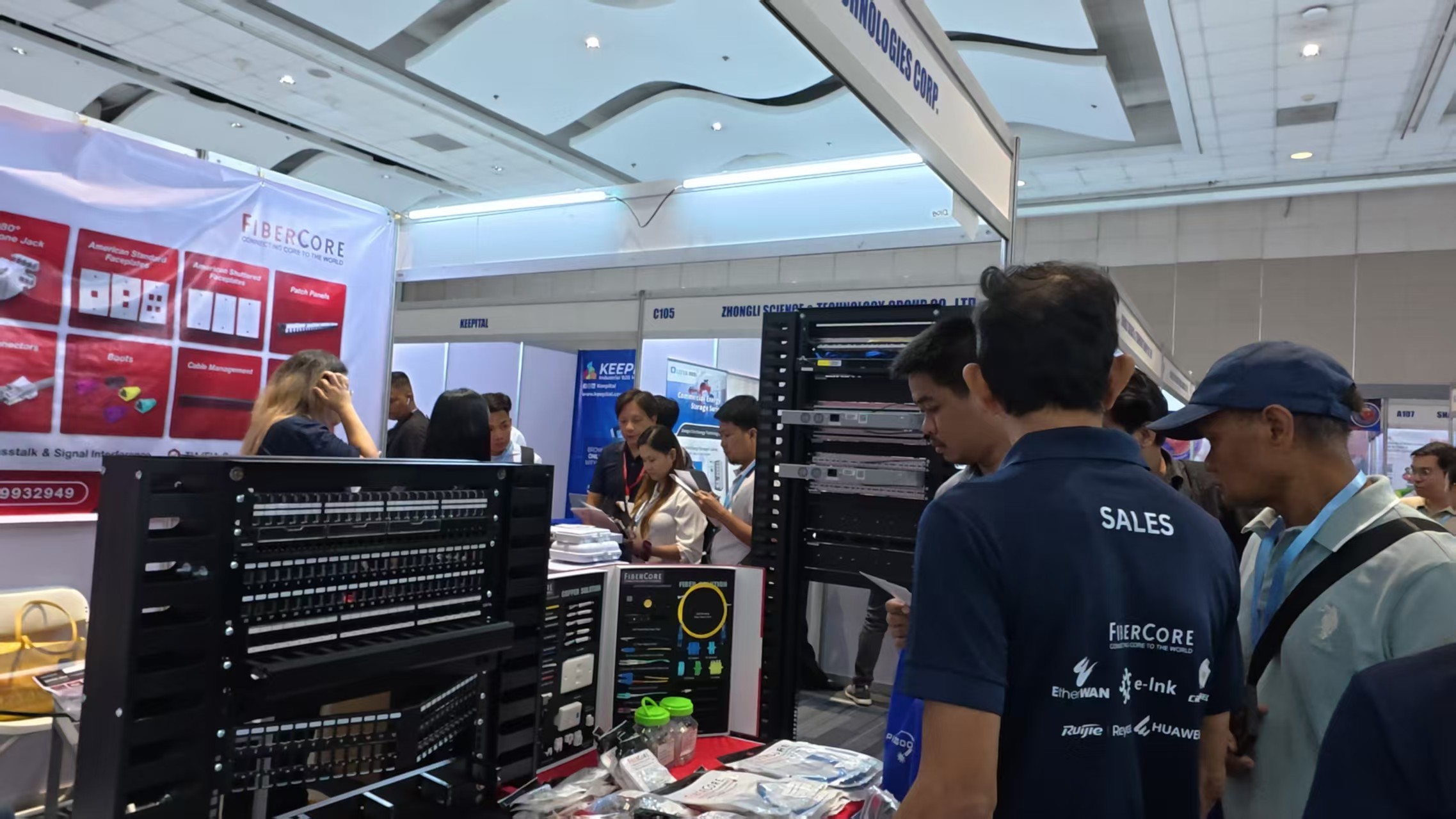 Fiber and ICT equipment demonstration at the Philippines 2026 exhibition